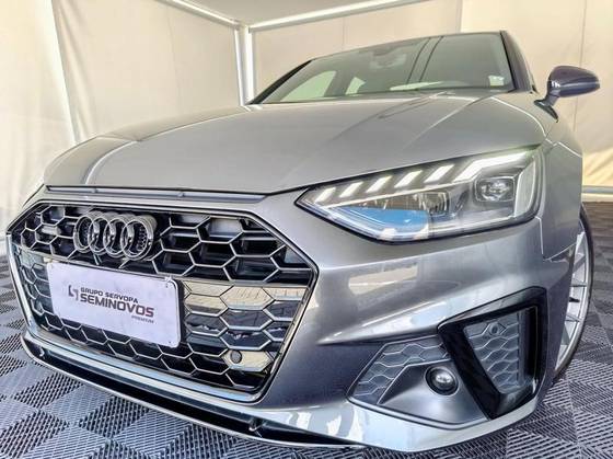 AUDI A4 2.0 TFSI MHEV S LINE QUATTRO S TRONIC